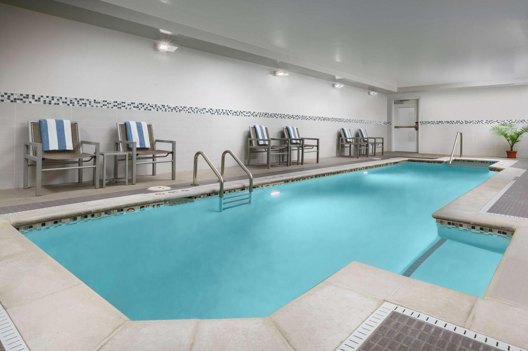 Hampton Dc White House 3*